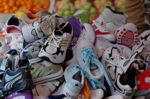 Shoes_and_Fruit_(p365_20)