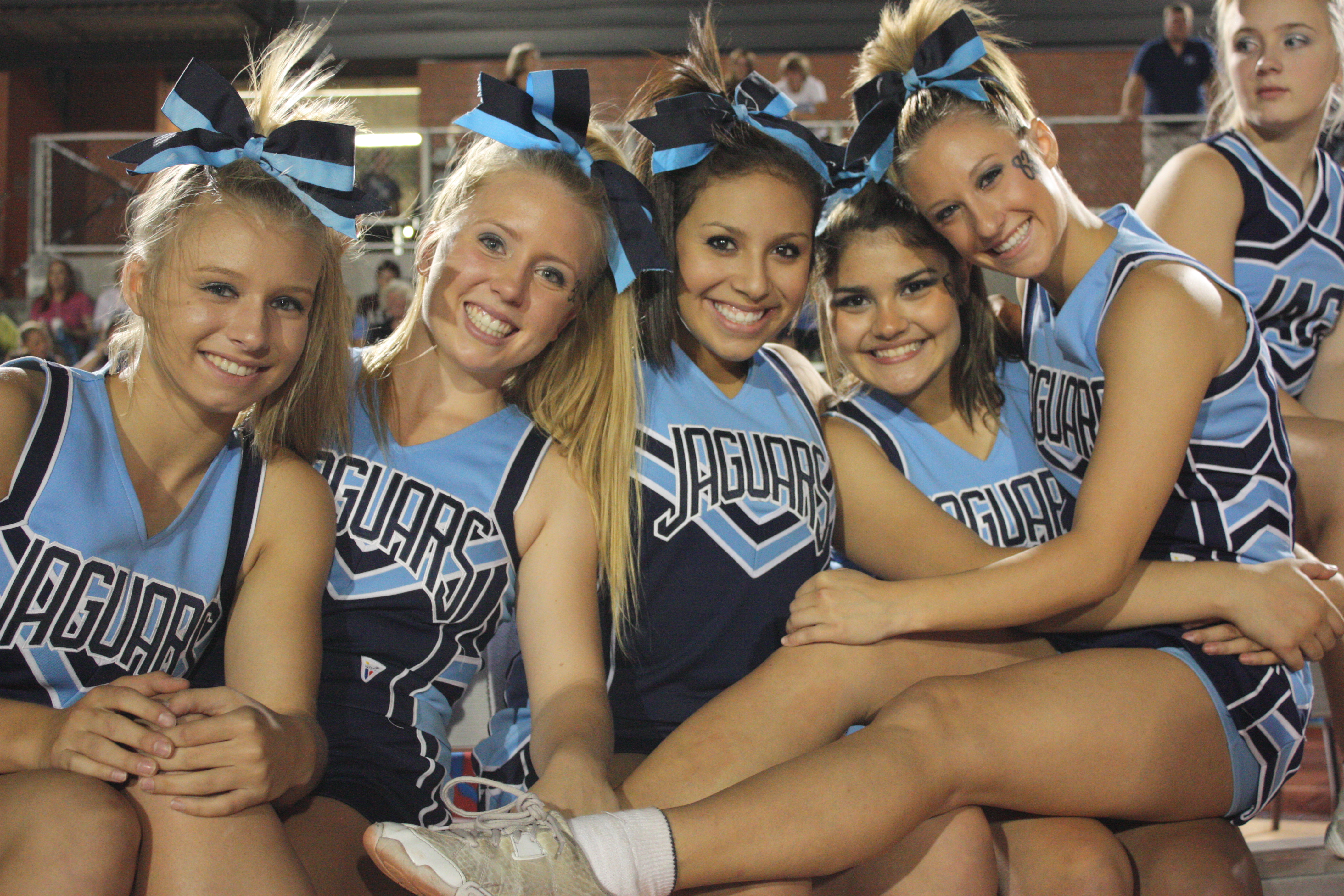 Sexiest Cheerleaders Real High School Photos.